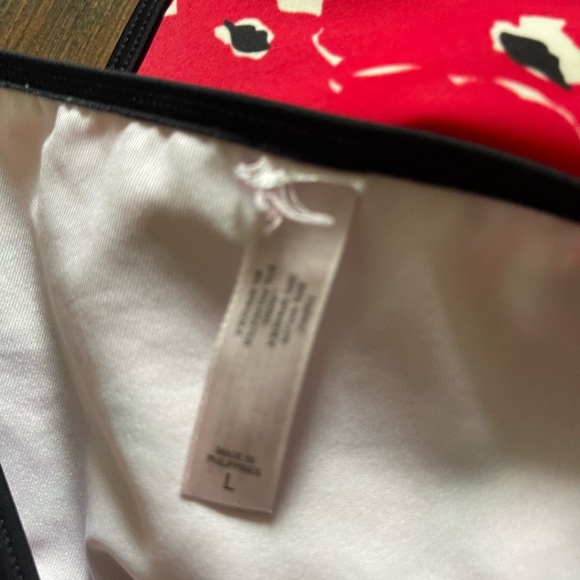 Victoria Secret Red Bikini Set - Picture 6 of 6